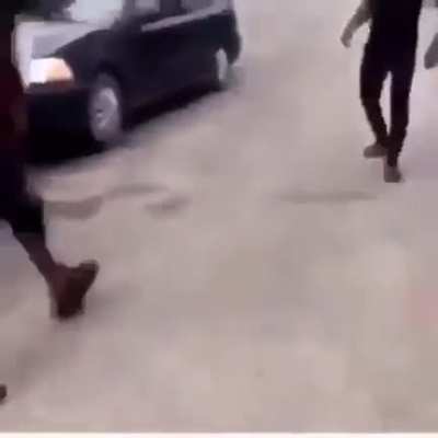 I honestly don't have any clue wtf is happening here