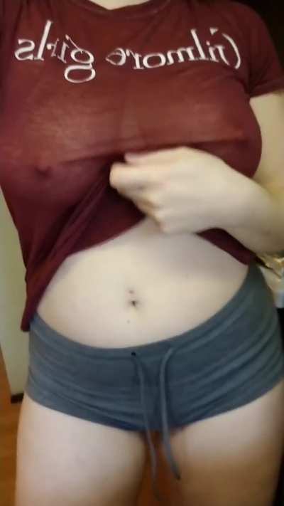 21[F4M] Hit the up arrow &amp;amp; i'll send an instaant nude . Looking for Video Sexting &amp;amp; Meetup Snap:ginass35