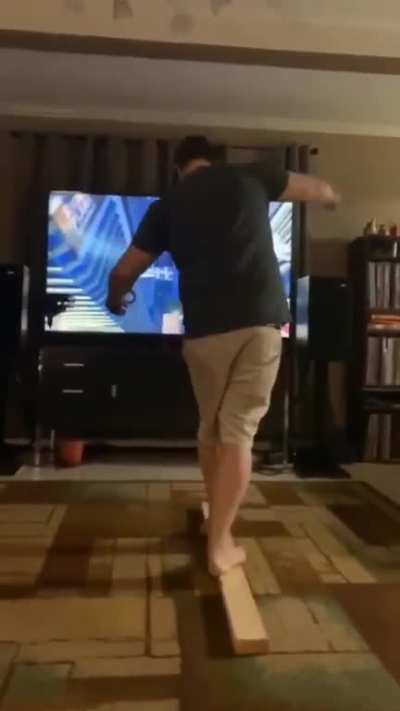 No one: This guy doing virtual reality: