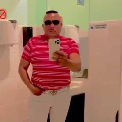 Face reveal