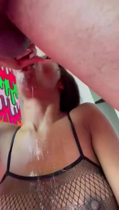 Cdrizzle800 shows her slutty soul sucking skills