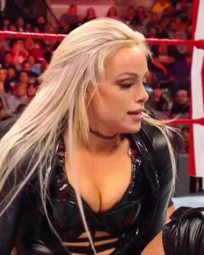 Liv Morgan pin