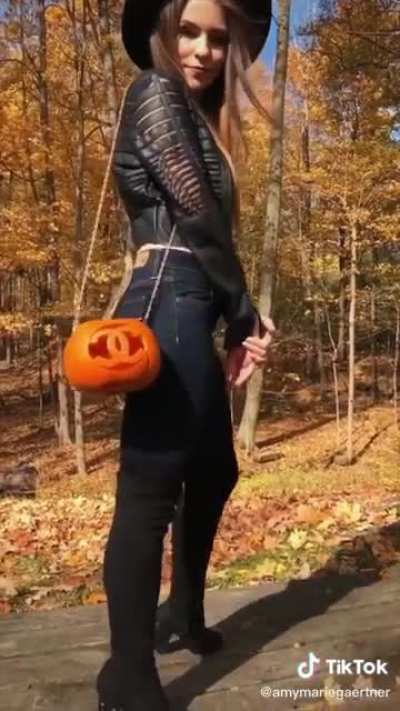 Witchy vibe tiktok