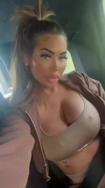 😀