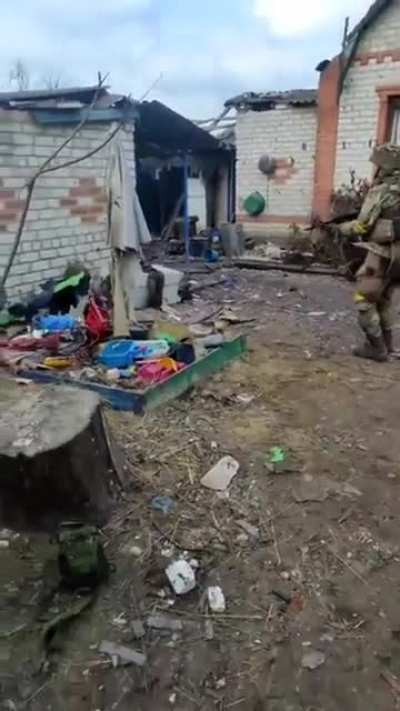 Ukrainians were taking a group of Russians prisoner when one Russian comes out firing, with at least one Ukrainian casualty from that event