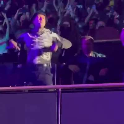 Matt&rsquo;s dance at Twenty One Pilot&rsquo;s concert is the greatest thing I&rsquo;ve ever seen...