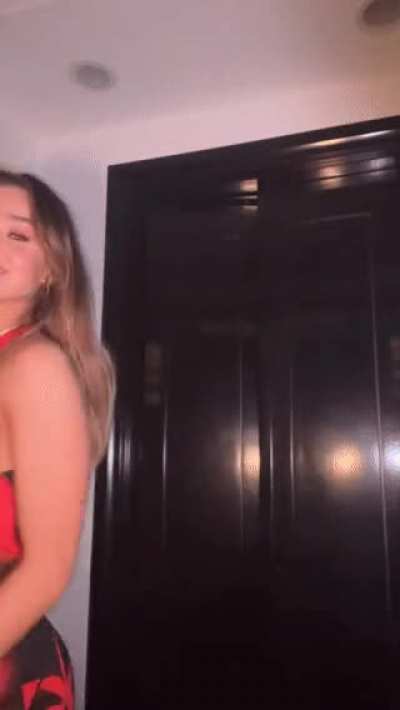 Hailee Steinfeld