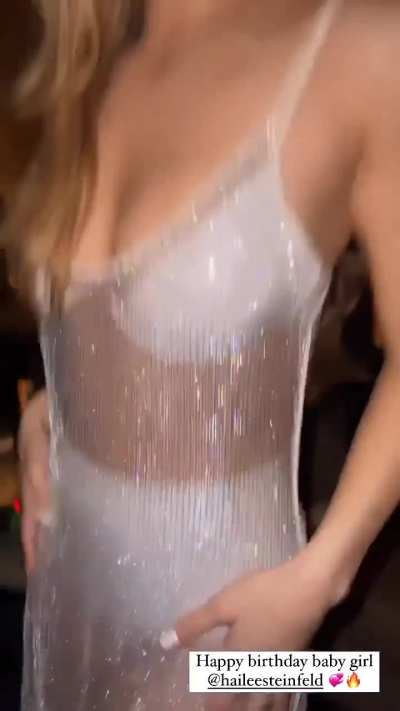 Hailee Steinfeld