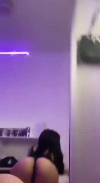 🛐