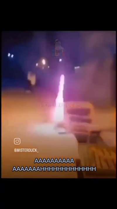 GAMBETA, O QUE &Eacute; ISSO? N&Atilde;O &Eacute; NADA*explos&atilde;o*