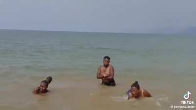 Topless beach 🔥