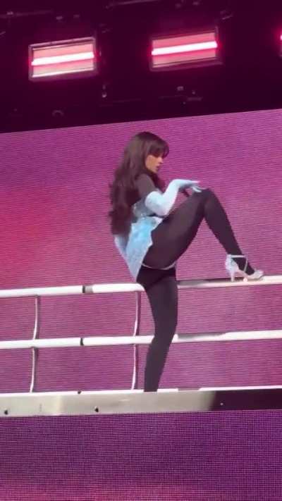 Camila&rsquo;s Butt is the Reason I Love Girl&rsquo;s Butts!! 🍑🥵 