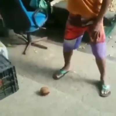 quebra coco de murro