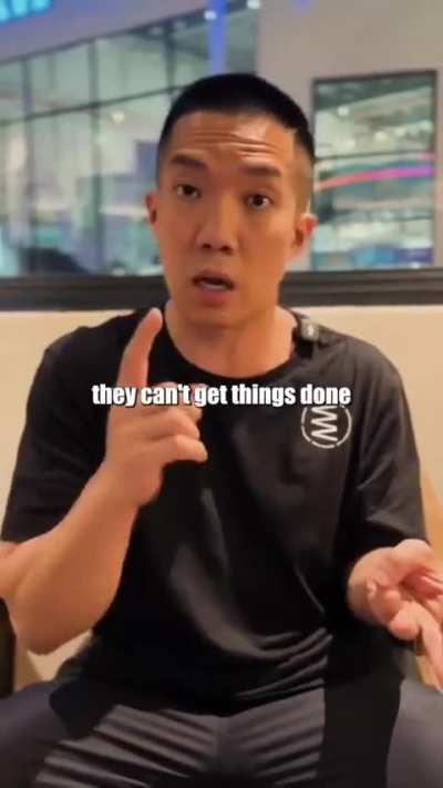 TikToker says S'pore entrepreneurs prefer foreign workers as S'poreans 'take MC', are 'slow' &amp;amp; 'entitled'