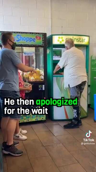 Using your kids to fake good deeds for clout.