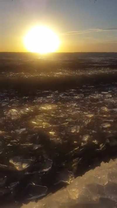 Crystal Waves