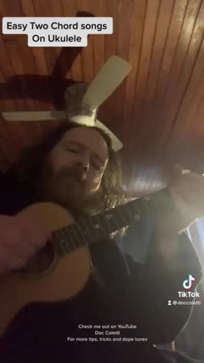 Here&rsquo;s 4 easy songs you can play using only two chords&hellip;