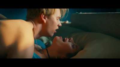 Rieke Seja Makes a Guy Cum in 15 Seconds in Get Lucky &ndash; Sex Ver&auml;ndert Alles (2019)