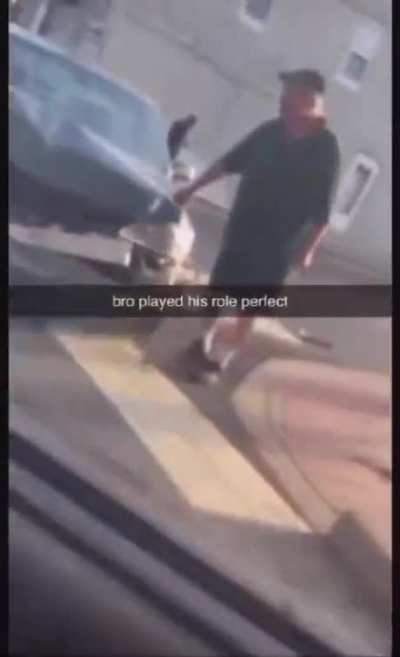 This guy just &ldquo;joined&rdquo; a car accident for getting paid as a victim