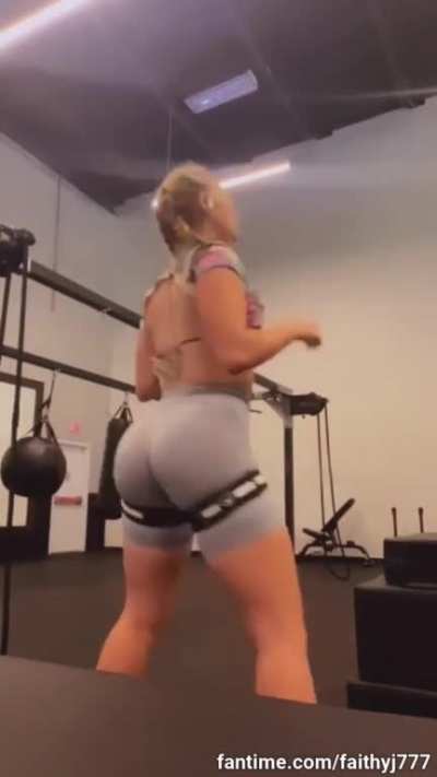 Jiggling the yams pt. 2