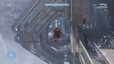 If you ever feel like you&rsquo;re bad at Halo, here I am sticking myself on Narrows
