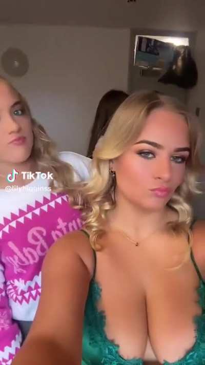 @lilyhigginss