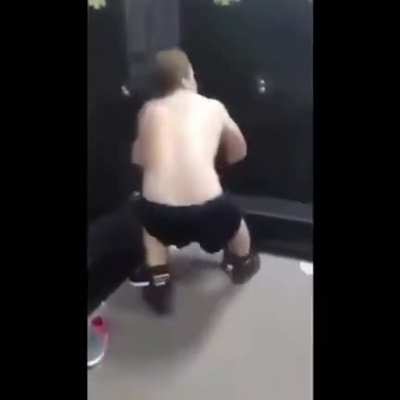 Slam in the bath room