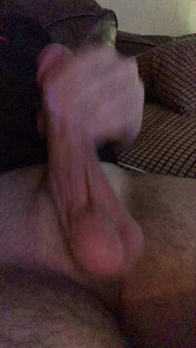 My hard cock needs your mouth right now 👅