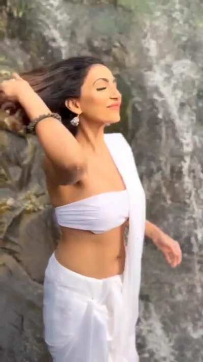 Navina Bole
