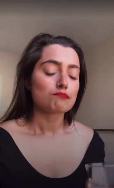 This woman&rsquo;s weird talent