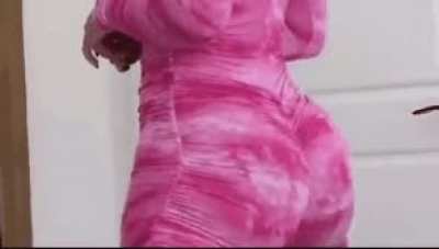 I'm giving her all my cum