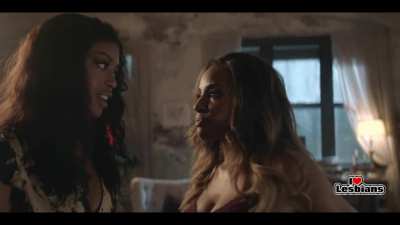 Javicia Lesile &amp;amp; Meagan Tandy (Batwoman - s03e11) *NO MUSIC*