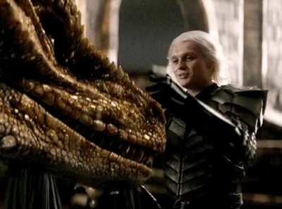Any dumb fuck who roasts/try to roast Aegon II, the one true king, after today's episode will get permanently banned! 