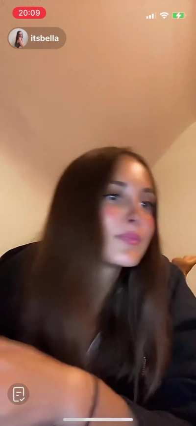 @itsbellakovisa