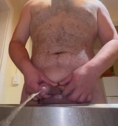 Washing out the sink again😮&zwj;💨