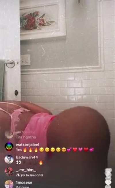 😁