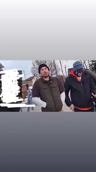 Hamilton,Ontario streamer interrupts a movie set