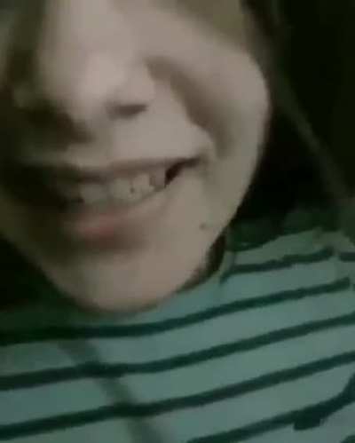 *c rie a carcajadas y muere*