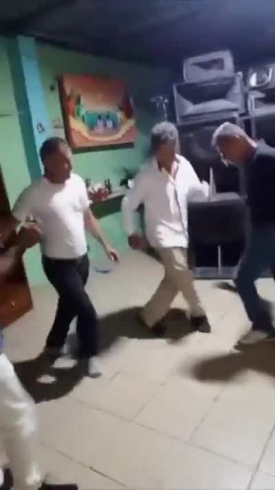 Hay tiro por los terrenos de la abuela!