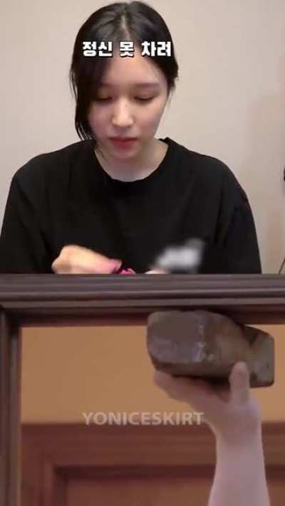 Mina did an oopsie