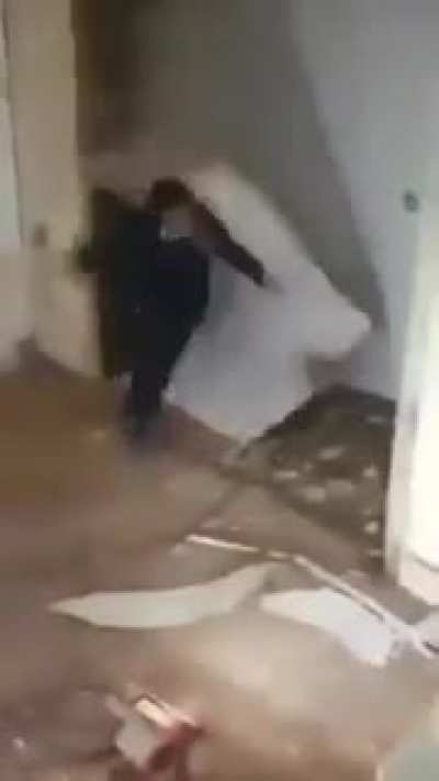 Cu