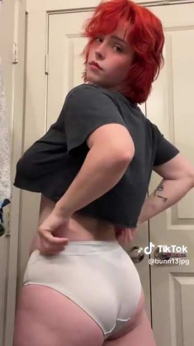 Underboob so big you can see it from the back