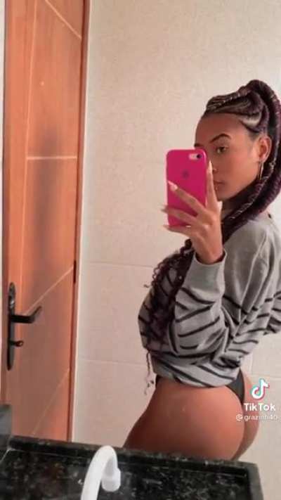 She bad