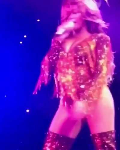 🤤
