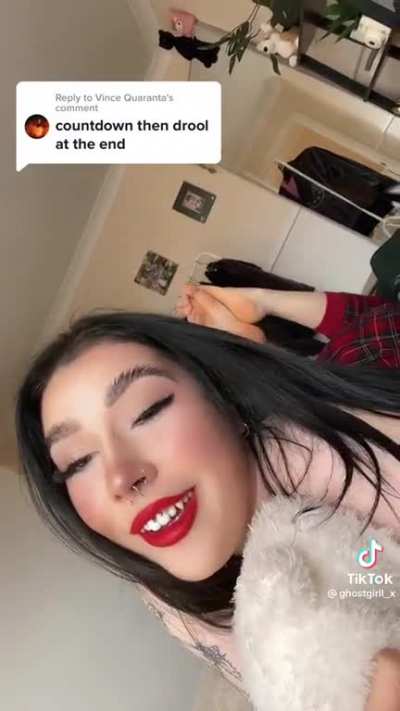 ghostgirll_x counts you down