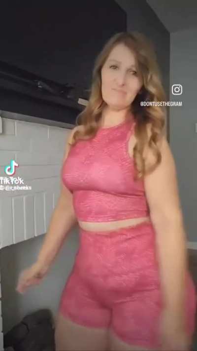 r_cheeks