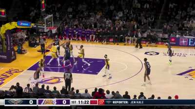 [Highlight] Lebron caught ball-watching as Zion cuts in for the layup to start the game
