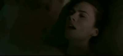 Hayley Atwell triggering a virgin..