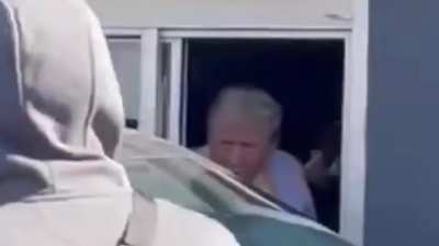 O mundo d&aacute; voltas