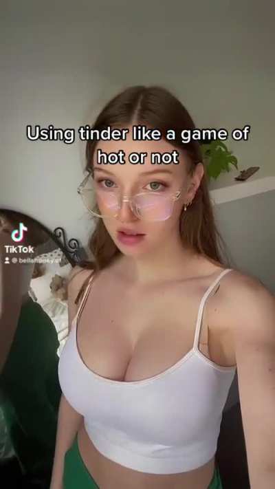 @thebellahoney